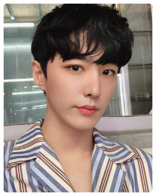  뮤지컬배우 김준영 유흥업소 영수증 논란 모든 작품 하차