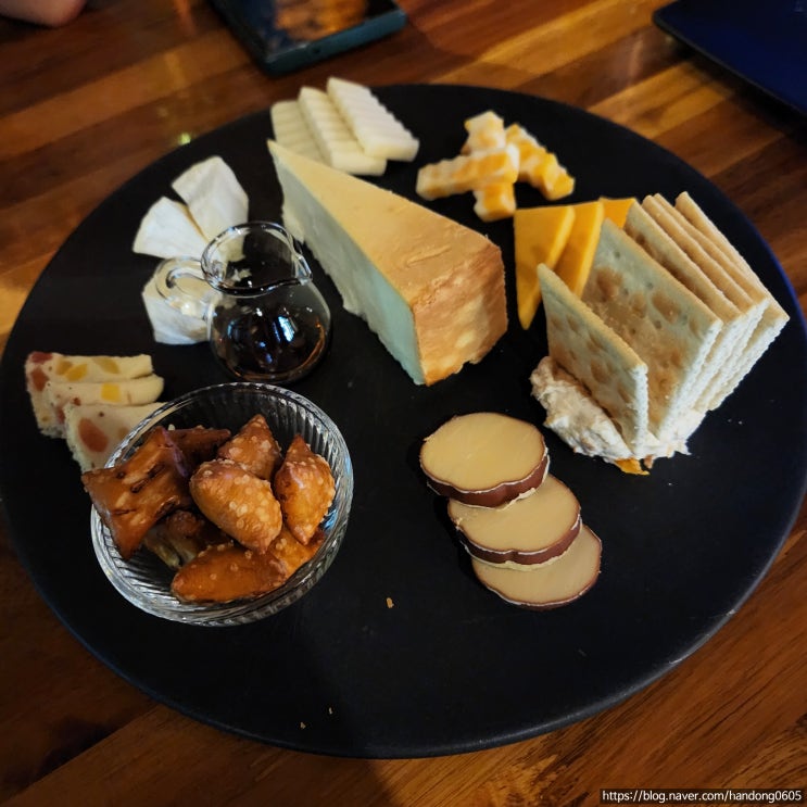  [일산/정발산역/웨스턴돔] 소리가있는동네 - 맛과 분위기를 꽉 잡은 웨스턴돔 캐주얼 다이닝&와인바