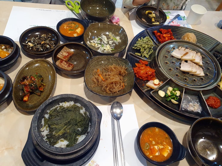  송파구 오금동 맛집 오금역 맛집 칡산에황제보쌈 곤드레돌솥밥 정갈해