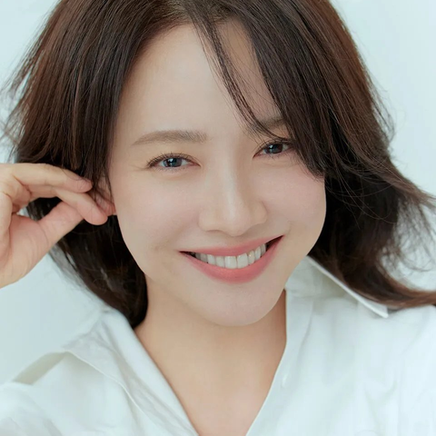 <b>털털한</b> 매력의 <b>송지효</b> 속옷 사업과 유머의 조화