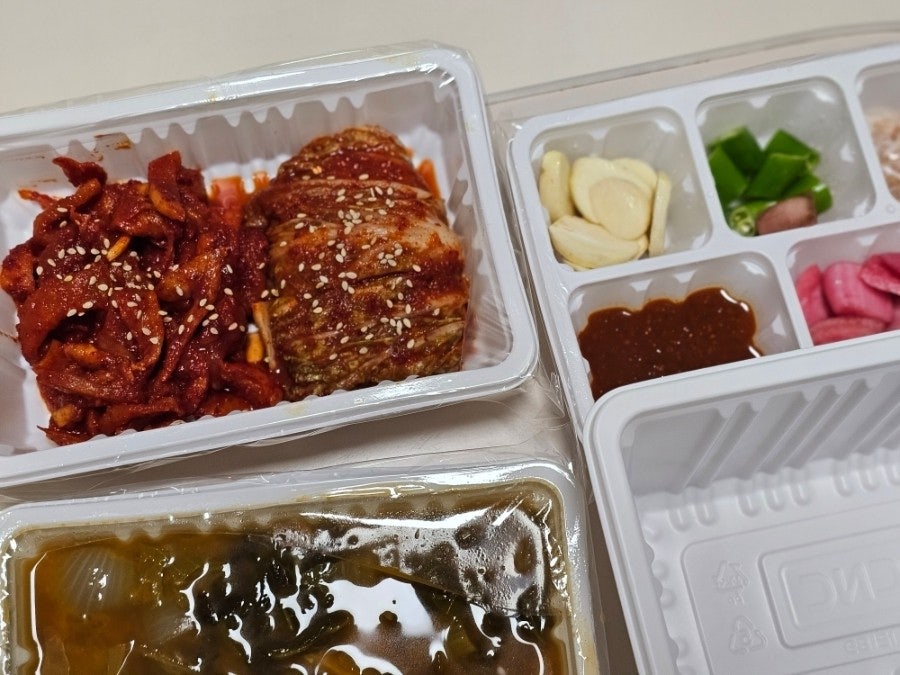 돈통마늘보쌈 수원매탄점 사진 4