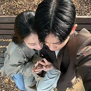 ‘환승연애’ 정혜임, 5살 연하 팬과 결혼 발표(ft. 예비 남편 공개)