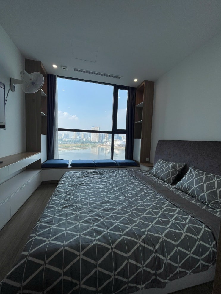  하노이 스카이레이크 S3 3룸 풀옵션 호수전망 $1500 좋은 아파트 임대 알려드립니다 ( VINHOMES SKYLAKE)