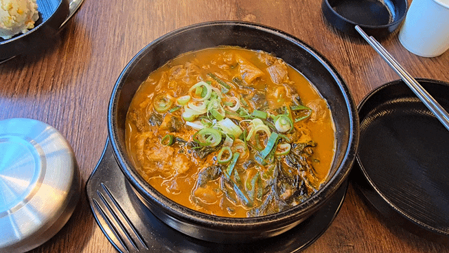  부천 감자탕 뼈해장국 통큰대장부 - 감자탕도 뼈없는 순살?