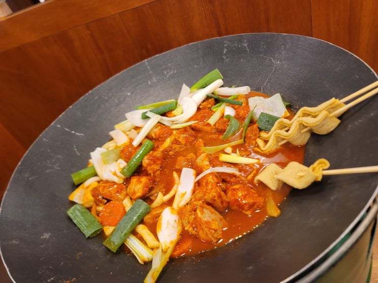  수원 장안구청 조원동 KT위즈파크 야구장 근처 맛집 | 통큰솥뚜껑닭볶음탕 솔직 후기 (주차/메뉴/가격 총정리)