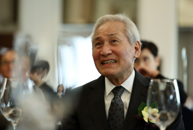   ‘혈액암 재발’ 안성기, 건강 악화… 박중훈 “전화도 힘들 정도” 안타까운 근황