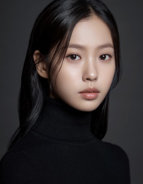 “고민시, 학폭 의혹 해명 2개월 만에 SNS 사진 한 장으로 전한 근황”