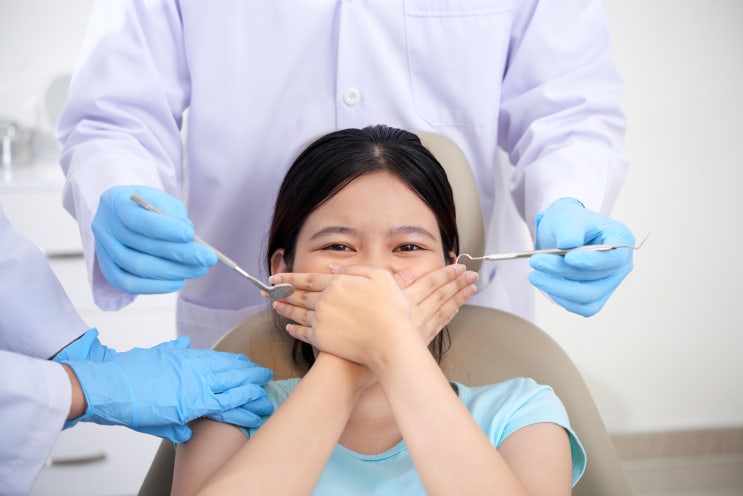  치과의사가 알려주는 치아관리 10가지 꿀TIP