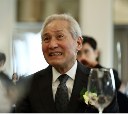 '혈액암 재발' <b>안성기</b>, <b>건강 악화</b>..박중훈 "전화도 힘들 정도로... 