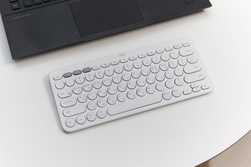 로지텍 K380 윈도우 노트북 블루투스 키보드 연결방법
