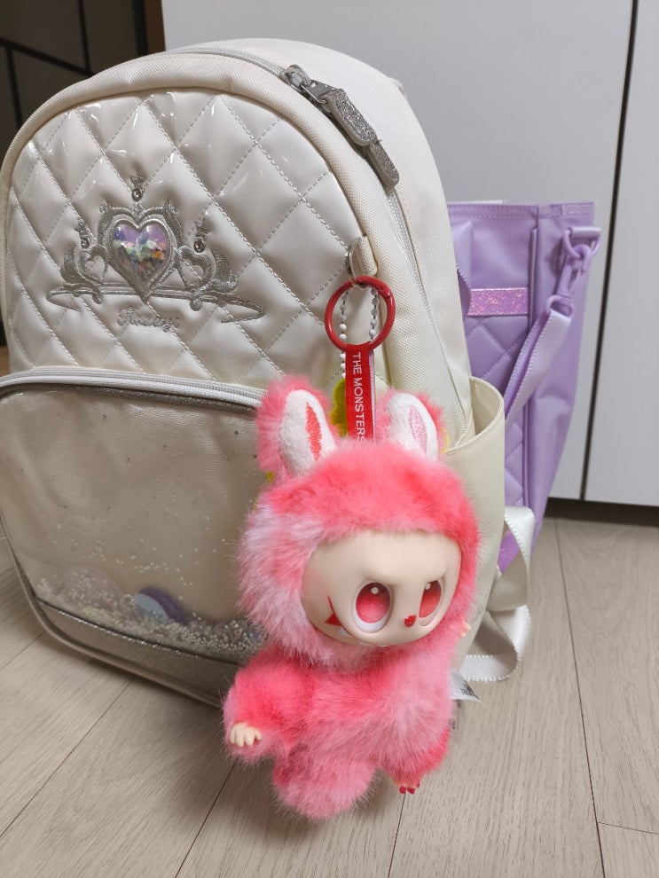  아이 선물 라부부 키링 구매 후기