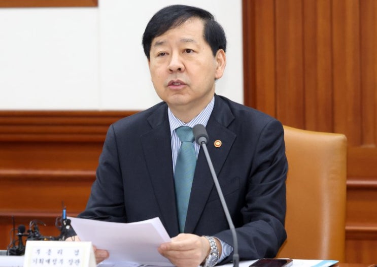 구윤철 부총리 "<b>한미</b> 관세<b>협상</b> <b>팩트시트</b>, 경제분야 사실상... 