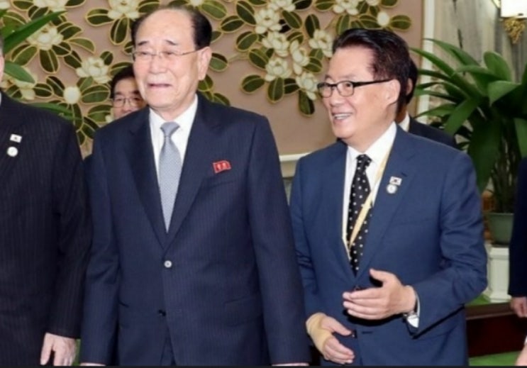 "<b>조문</b> 사절로 평양 가겠다... 北 <b>김영남</b> 사망에 대북<b>특사</b> 자청... 