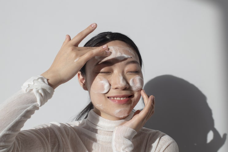 겨울철 건조한 피부 관리법 총정리