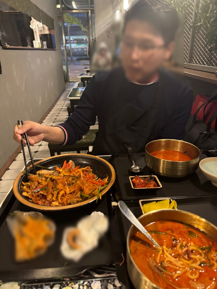  문정동 해남짬뽕 후기 - 짬뽕도 맛있지만, 족발 양장피가 진짜 미쳤다!