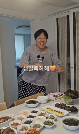   ‘27kg 감량’ 홍윤화, 어묵바 대박 이어 남편 생일상까지! 진짜 금손 인증 