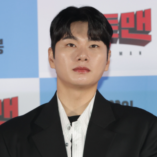 사생활 루머 때문? 이이경 인사없이 <b>놀뭐</b> 하차