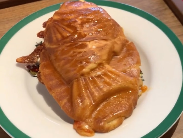  [해운대]소금빵의 변신 호떡소금빵을 맛볼 수 있는 달맞이길 맛집 '공미당'