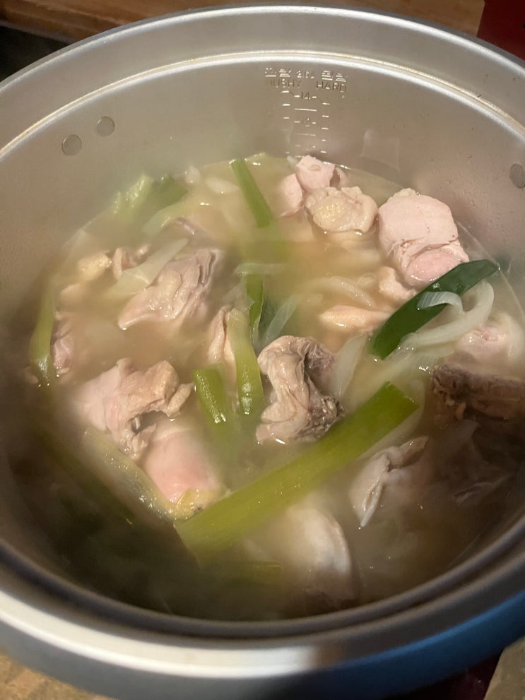  겨울의 간단 보양식, 닭한마리 집에서 만들기(닭 한 마리 몰고 가세요~)