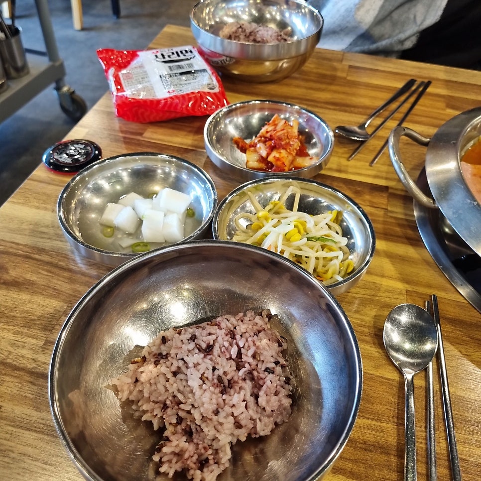 더담부대찌개 마석점 사진 5