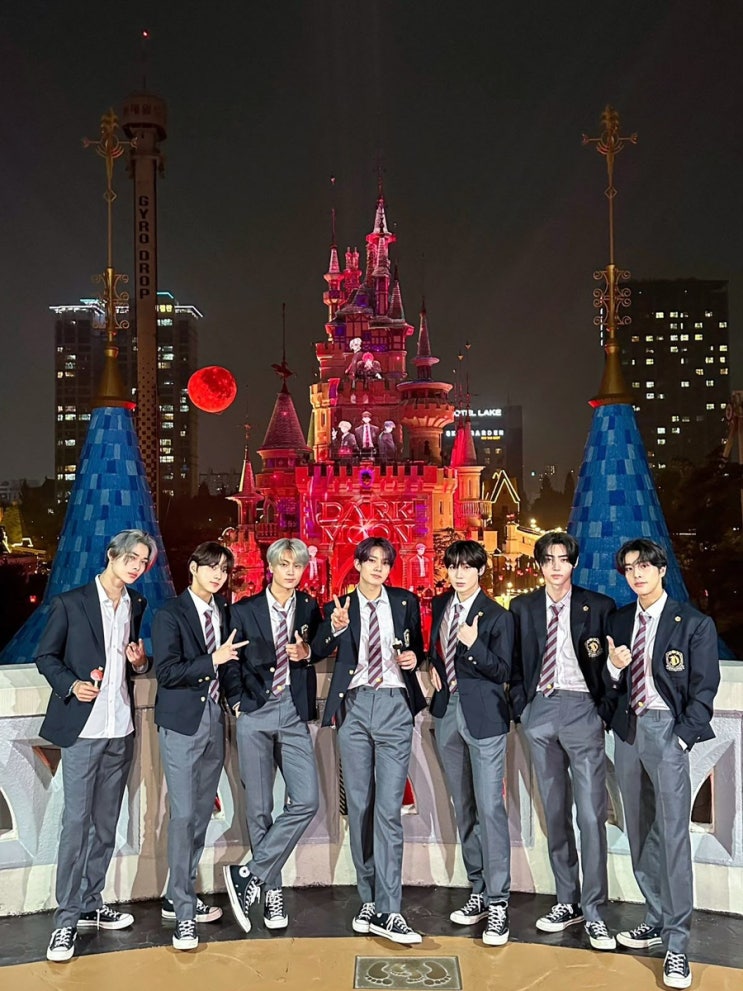 Night <b>엔하이픈</b> 롯데월드... 데뷔 <b>5주년</b> 팬미팅 다크문... 