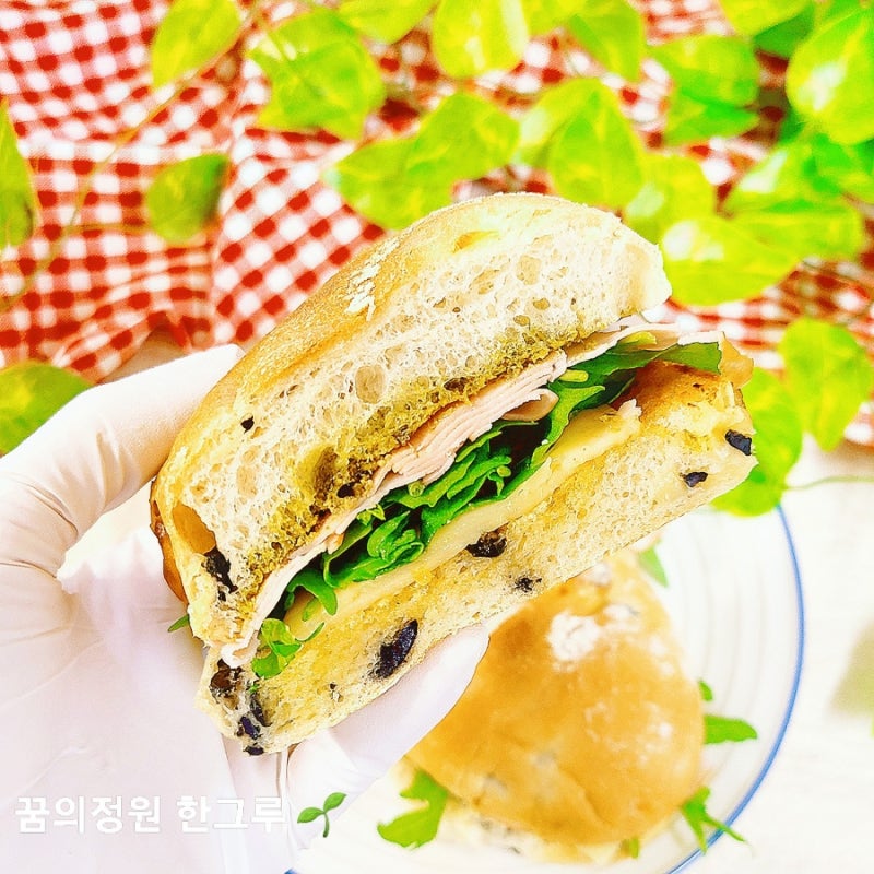 잠봉뵈르 샌드위치 만들기 간단한 치아바타 잠봉루꼴라바질 샌드위치 소스 레시피