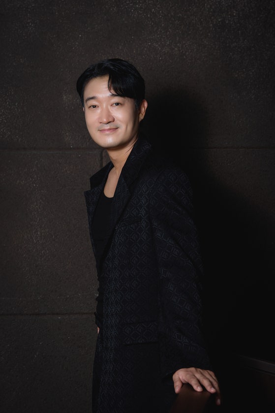 배우 조우진 프로필 및 전속계약 한 에이스팩토리 소속사 연예인은 누구 (이종석, 이준혁, 이....