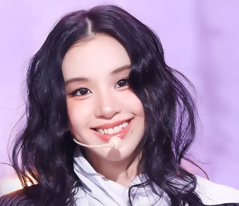 Singer TWICE Chaeyoung: Complete Profile Including Age, Height, and Instagram