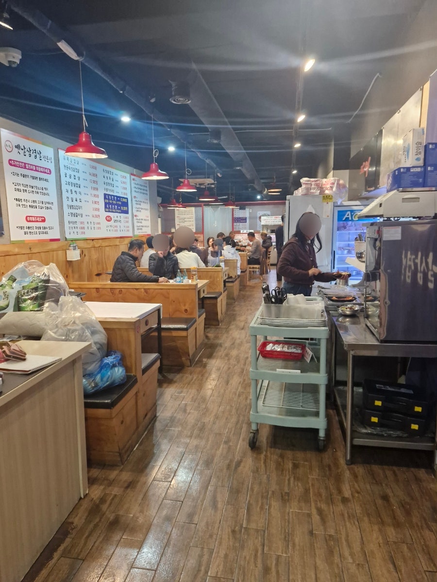 돈가돈 옛날삼겹살전문점 신흥점 사진 3