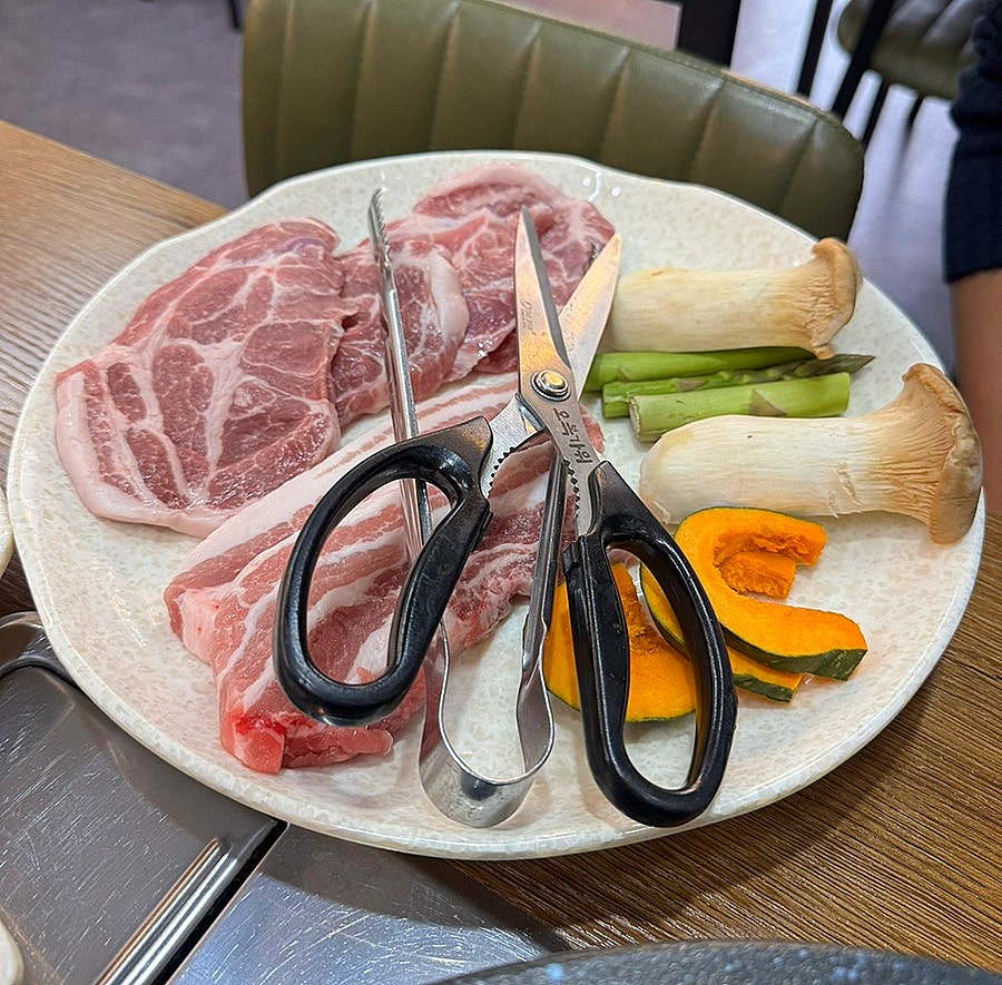 착한돼지 사진 5