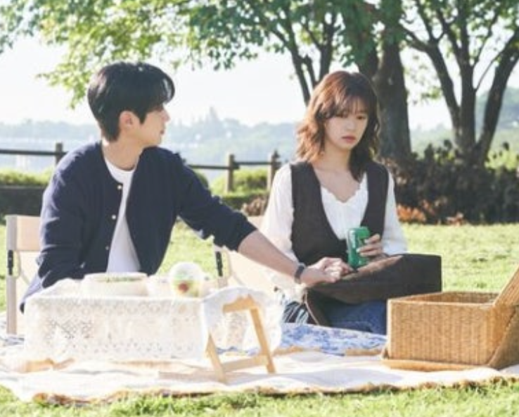 ‘우주메리미’ 정소민, 왜 갑자기 손을 뿌리쳤을까? 흔들리는 최우식 로맨스