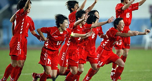 <b>북한 여자 축구 U-17 월드컵</b> 연속 <b>우승</b> 눈앞에!