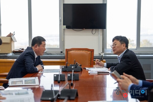 이재영 증평군수, 국회 방문 지역 현안사업 정부 예산 요청