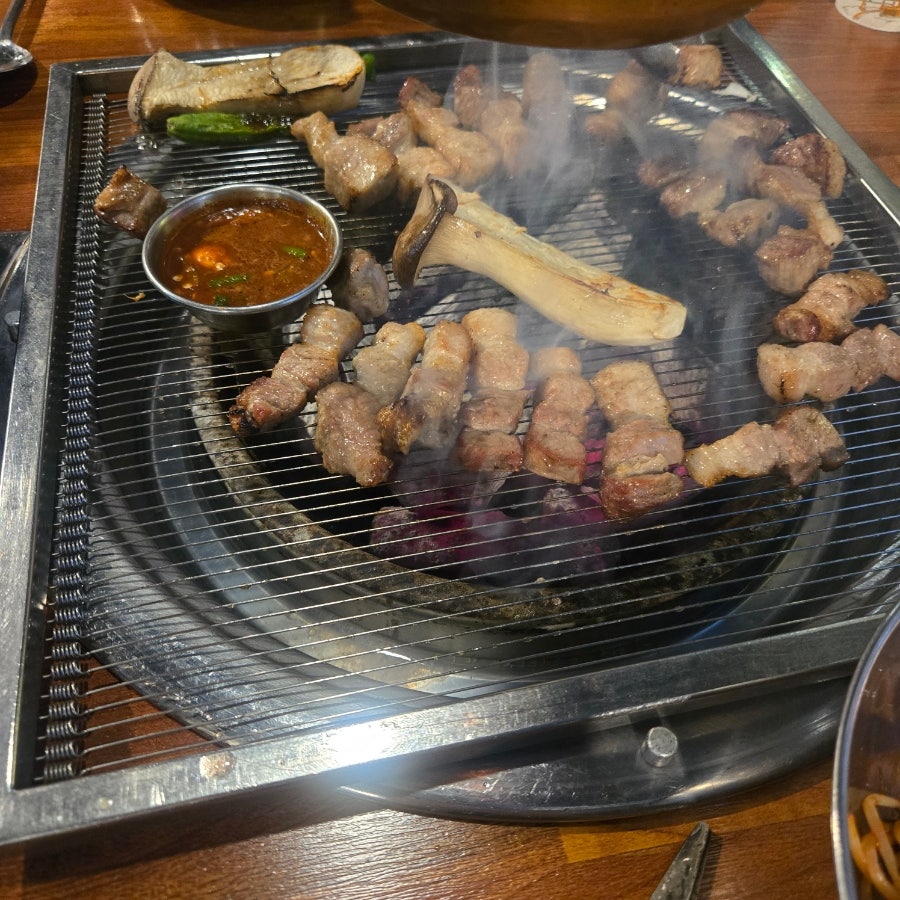 찬미돼지 오치점 사진 6