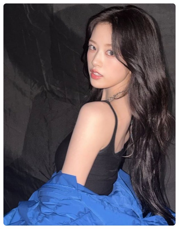 IVE安兪眞自拍：首爾演唱會幕後花絮與獨特風格