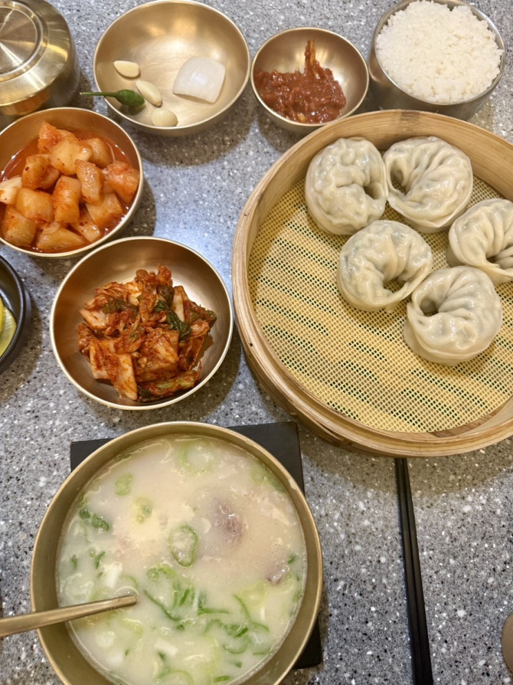  부산역 미슐랭 돼지국밥맛집 ‘정짓간’ 의성마늘국밥의 끝판왕
