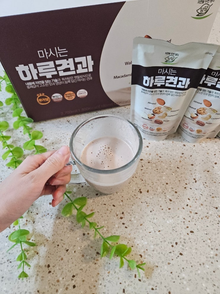  자연을 두 번 담은 무가당 [담담] 마시는 하루 견과로 다이어트!