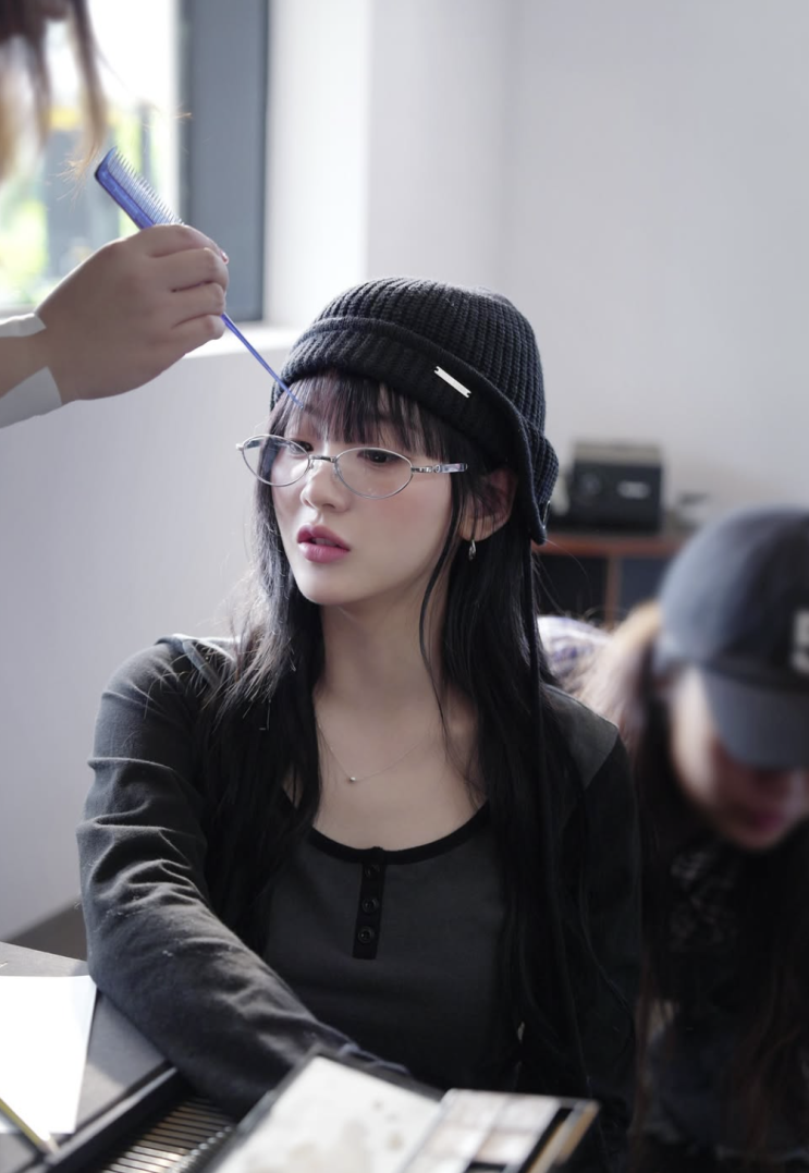  [셀럽 패션] 조이현 사복 패션 완벽 분석 겨울 감성 끝판왕 코디