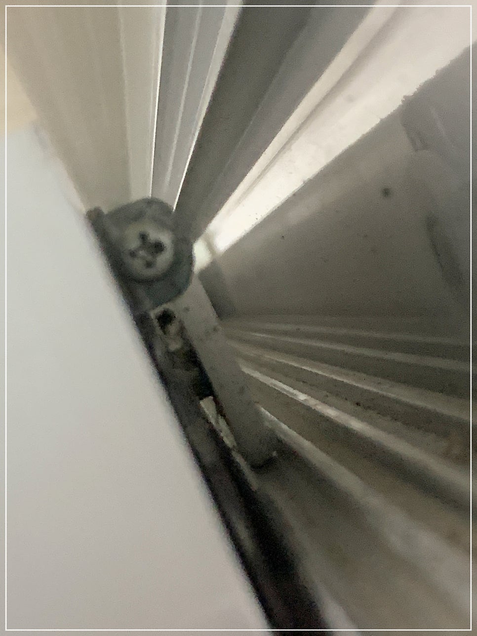 안산 슬라이딩 도어 수리 롤러 바퀴 교체 업체