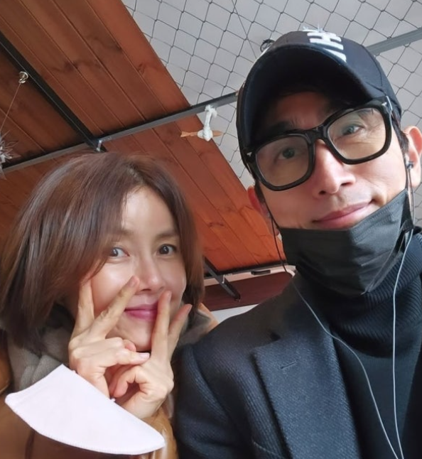   차인표·신애라, 드디어 며느리 본다! 아들 차정민 29일 결혼 소식