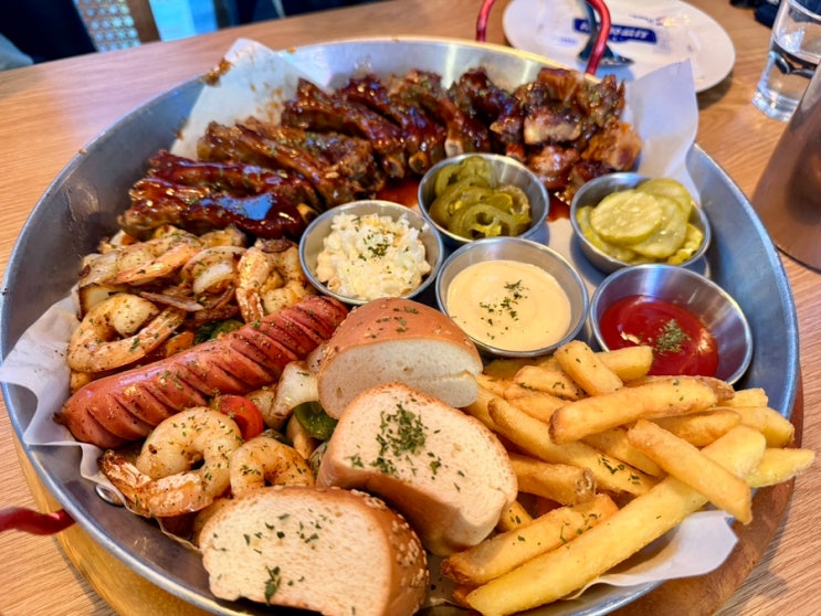  연세대 맛집 리틀쿠바 신촌 파스타 바베큐 폭립