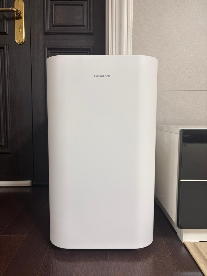 주방을 깔끔하게, 쌀은 신선하게! 락앤락 20kg 진공 쌀 냉장고 추천
