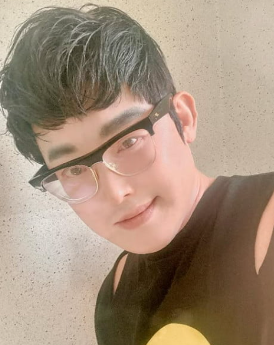   “내가 언제 결혼하고 이혼했나?” 황재근, 티아라 지연과 엮인 황당 해프닝