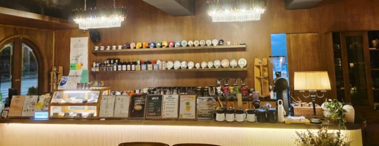  [김해내동]김해 카페투어 코스에 딱좋은 분위기맛집 '그랑바'