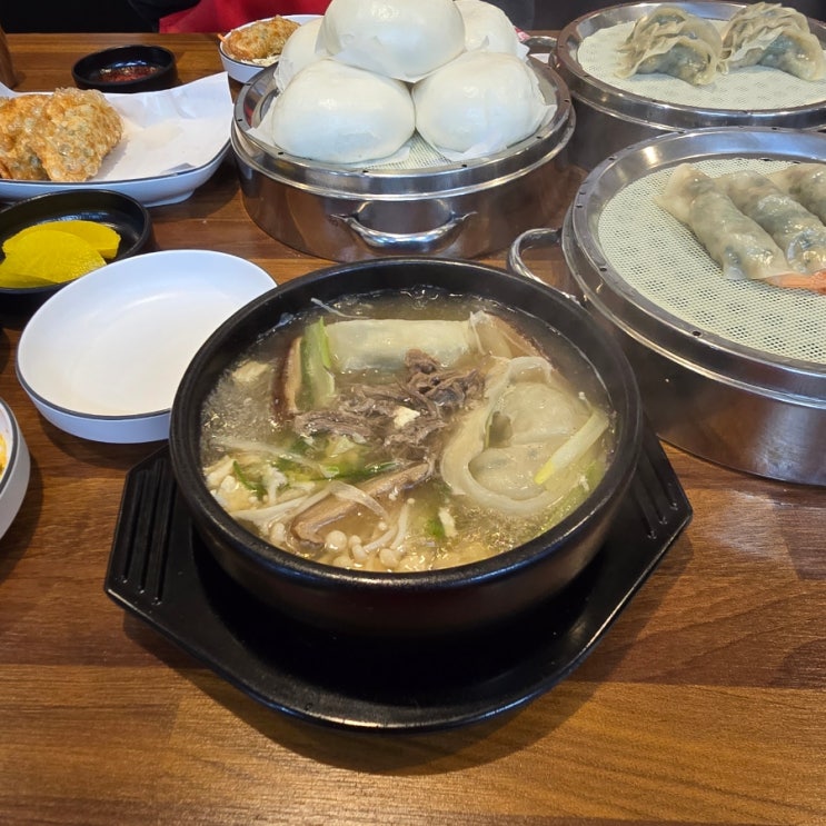  만두, 찐빵 모두 대박인 포항 장성동 맛집 『 백남옥달인손만두 포항 장성점 』