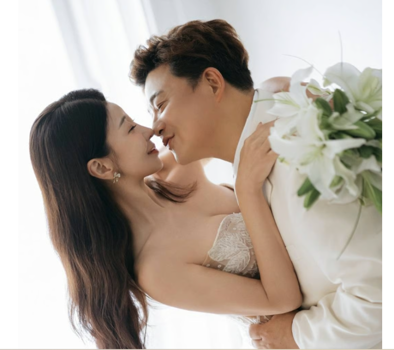 윤정수 와이프 아내 이름 개명 직업 원진서 결혼 감량 웨딩화보 나이 파산 근황 인스타 & 프....