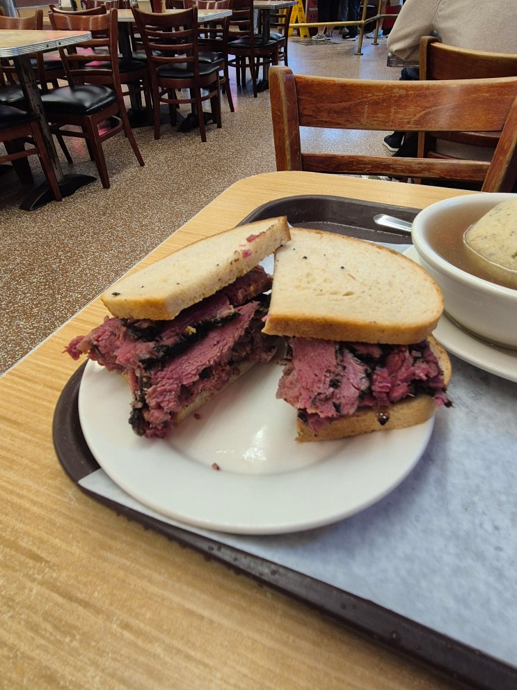  [뉴욕] Katz's Delicatessen (무식하도록 고기로만 승부보는 샌드위치)