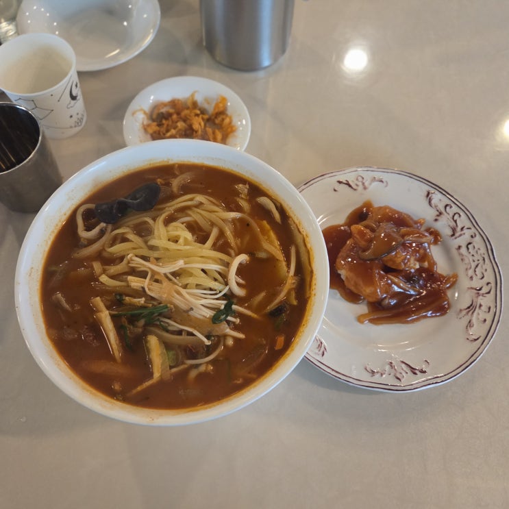  정발산동 밤가시마을 맛집 매운 짬뽕 강추! 내돈내산