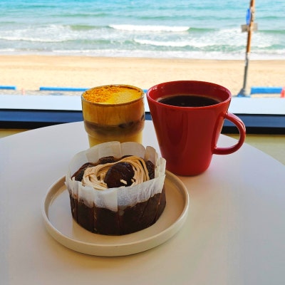 기장예쁜카페 임랑해수욕장을 품고 있는 기장오션뷰카페 WES