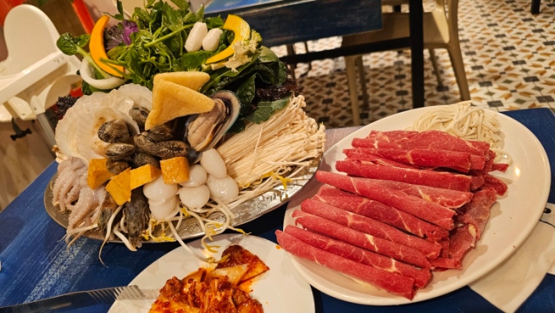 강릉초당동맛집 봉창이해물칼국수 : 가족외식으로 딱 좋은 모듬샤브 후기
